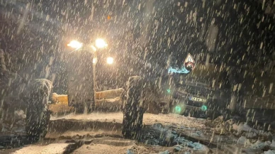 Ordu-Sivas kara yolu yoğun kar yağışı nedeniyle ulaşıma kapandı