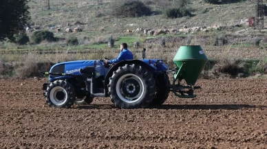 Muğla Büyükşehir Belediyesi hayvancılıkla uğraşan üreticilere kaba yem desteği sağlıyor