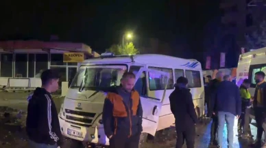 Adıyaman'da cip ile minibüs çarpıştı, 3 kişi yaralandı