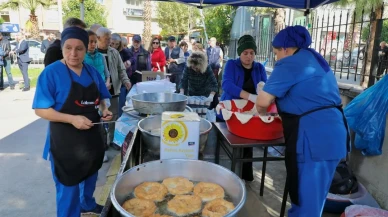 Edremit'te şehit polis memuru Abdulkadir Güngör vefatının dördüncü yılında dualarla anıldı