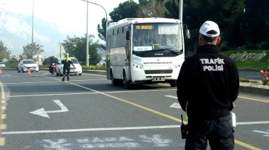Muğla'da drone ile yapılan trafik denetimlerinde 40 sürücüye ceza kesildi