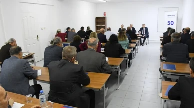 Eskişehir'de mesleki eğitimin gelişimi için müdürler toplantıda bir araya geldi