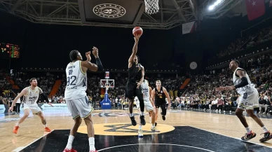 Mersin Spor Fenerbahçe Beko'ya Servet Tazegül Salonu'nda mağlup oldu