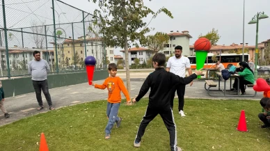 Şehitkamil Belediyesi ara tatilde çocuklar için renkli bir şenlik düzenledi