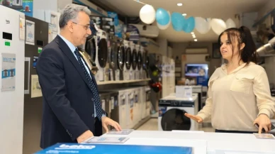 İlkadım Belediye Başkanı İhsan Kurnaz esnaf ziyaretleriyle halkın nabzını tutuyor