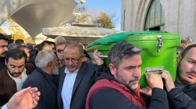 Kayseri'de iş ve siyaset dünyasının tanınan ismi Şeref Yaroğlu son yolculuğuna uğurlandı