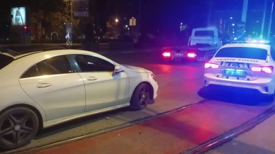 Bursa'nın Osmangazi ilçesinde alkollü sürücü polis uygulamasından kaçarken yakalandı