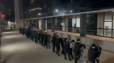 Bursa'da bilişim dolandırıcılarına karşı 16 ilde eş zamanlı operasyon düzenlendi