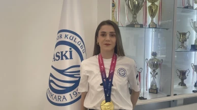 Merve Dinçel Kavurat 53 kiloda dünya taekwondo şampiyonu oldu ve eşinin desteğini vurguladı