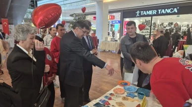 Başkan Eyüp Kahveci özel çocukların sergisini ziyaret etti