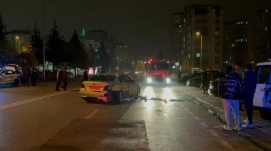 Kayseri’de alkollü sürücü direğe çarptıktan sonra polise tehdit savurdu
