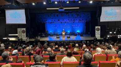 Kayseri'de Seyyid Burhaneddin anma programında tasavvuf konseri ve sema mukabelesi düzenlendi