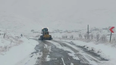 Battalgazi Belediyesi kar yağışına karşı hızlı müdahale çalışmalarını sürdürüyor