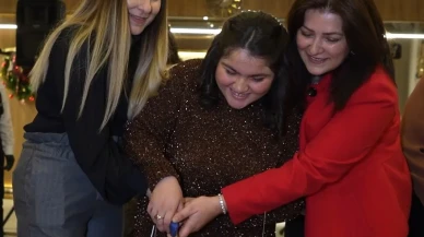 Kırıkkale’de epilepsi hastası Sudenur için gönüllü kadınlar tarafından doğum günü sürprizi yapıldı