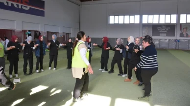 Erzurum Büyükşehir Belediyesi engelliler ve aileleri için kahvaltı programı düzenledi