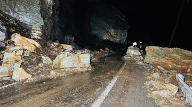 Şırnak'ta kapanan yolu açmaya çalışan ekipler ölümden döndü