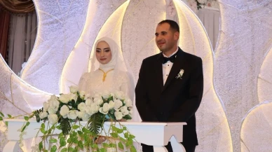 Malatya Büyükşehir Belediye Başkanı Sami Er kızının nikahını kıydı