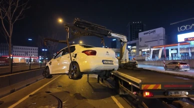 D-100’de makas atan otomobil takla atarak hurdaya döndü