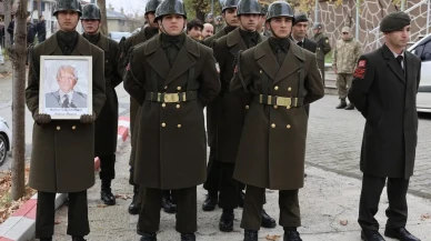 Düzce'de Kıbrıs gazisi Muharrem Arıkan son yolculuğuna uğurlandı