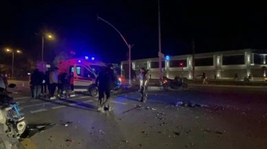 Muğla'nın Menteşe ilçesinde motosikletin tıra çarpması sonucu 1 kişi hayatını kaybetti