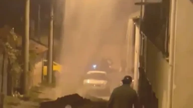 Edirne’de içme suyu hattı patlaması nedeniyle su metrelerce yükseğe fışkırdı