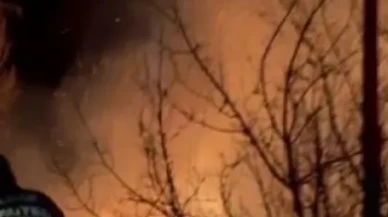 Çankırı'nın Ilgaz ilçesinde çıkan yangında iki ev küle döndü