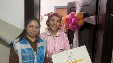Eskişehir’de yeni doğan bebeklere Nebi Hatipoğlu’ndan destek ve sevgi paketleri