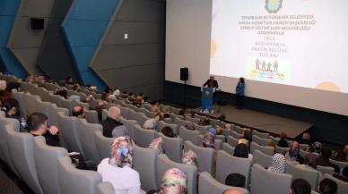 Diyarbakır’da velilere yönelik eğitim semineri düzenlendi