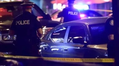 Toronto'da silahlı saldırı: 12 kişi yaralandı, saldırgan hala kaçak