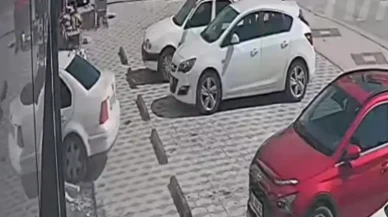 Aksaray'da korkutan kaza: Araç marketin camını kırarak içeri girdi