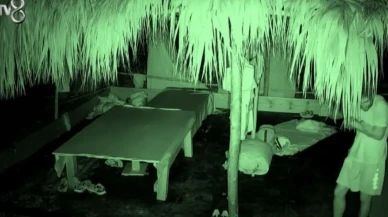 Survivor'da davetsiz misafir: Batuhan'ın eline yılan dolandı