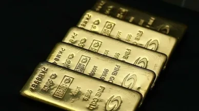 Altın fiyatları 2025'te rekor kırıyor: Uzmanlar dalgalanmalara dikkat çekiyor