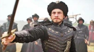 Ünlü oyuncu Cem Yiğit Üzümoğlu boykot soruşturmasında gözaltına alındı