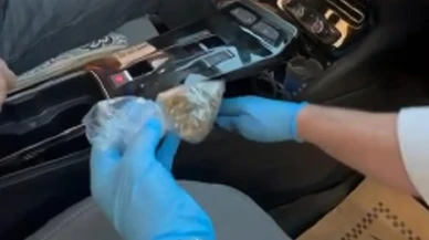 İzmir'de uyuşturucu ve silah operasyonu: Gizli bölmenin şaşırtan çalışma sistemi ortaya çıktı