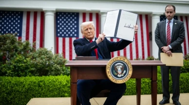 Trump'ın yeni gümrük tarifeleri piyasalarda şok etkisi yarattı: Ne olacak şimdi?