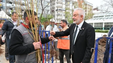 Isparta Belediyesi'nden yeşil devrim: 180 bin fidan dağıtıldı