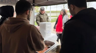 Sincan Belediyesi'nden İstanbul'a destek: Depremzedelere gıda ve sıcak yemek yardımı