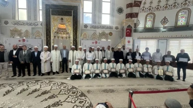 Tavşanlı'da Sultan Selim Kur'an Kursu'ndan 11 hafız mezun oldu