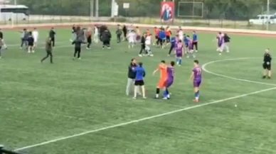 U18 Türkiye Şampiyonası'nda kavga: Saha ringe döndü