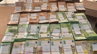 Kapıkule Sınır Kapısı'nda şaşırtan operasyon: Yatak altından 524 bin euro çıktı