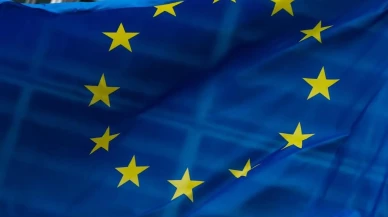 AB, Suriye'ye yaptırımları kaldırdı: Yeni bir barış süreci mi başlıyor?