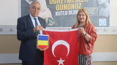 Eskişehir'e bin kilometre uzaktan kardeş okul geliyor: Yunus Emre Mesleki ve Teknik Anadolu Lisesi Romanya'dan kardeş okul ediniyor