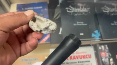 İnternetten alınan mikrofonun içinden beton döküldüğü ortaya çıktı