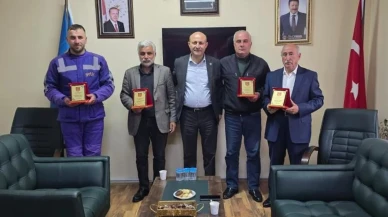 Kars'ta yılın şoförleri ödüllendirildi: Trafikte dikkat ve dorumluluk önemi vurgulandı