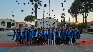 Nazilli Mesleki ve Teknik Anadolu Lisesi'nde mezuniyet coşkusu