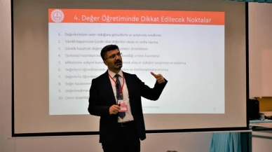 Çorum'da eğitimde devrim: 'Türkiye Yüzyılı Maarif Modeli' tanıtıldı