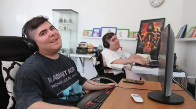 Yapay zeka ile müziği keşfettiren DMD hastası ikizlerin hayali: Canlı performans