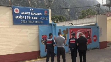 Manisa Turgutlu'da jandarmadan flaş operasyon: İki hükümlü yakalandı