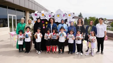 Miniklerden annelerine özel gösteri: Düzce Belediyesi'nden anlamlı kutlama