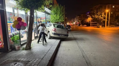 Sincan'da kontrolden çıkan otomobil markete girdi